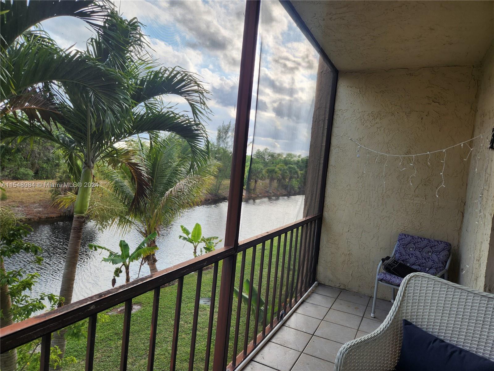 8240 SW 24th St 5214, North Lauderdale, Florida 33068, 2 Bedrooms Bedrooms, ,2 BathroomsBathrooms,Residential,For Sale,8240 SW 24th St 5214,A11548984