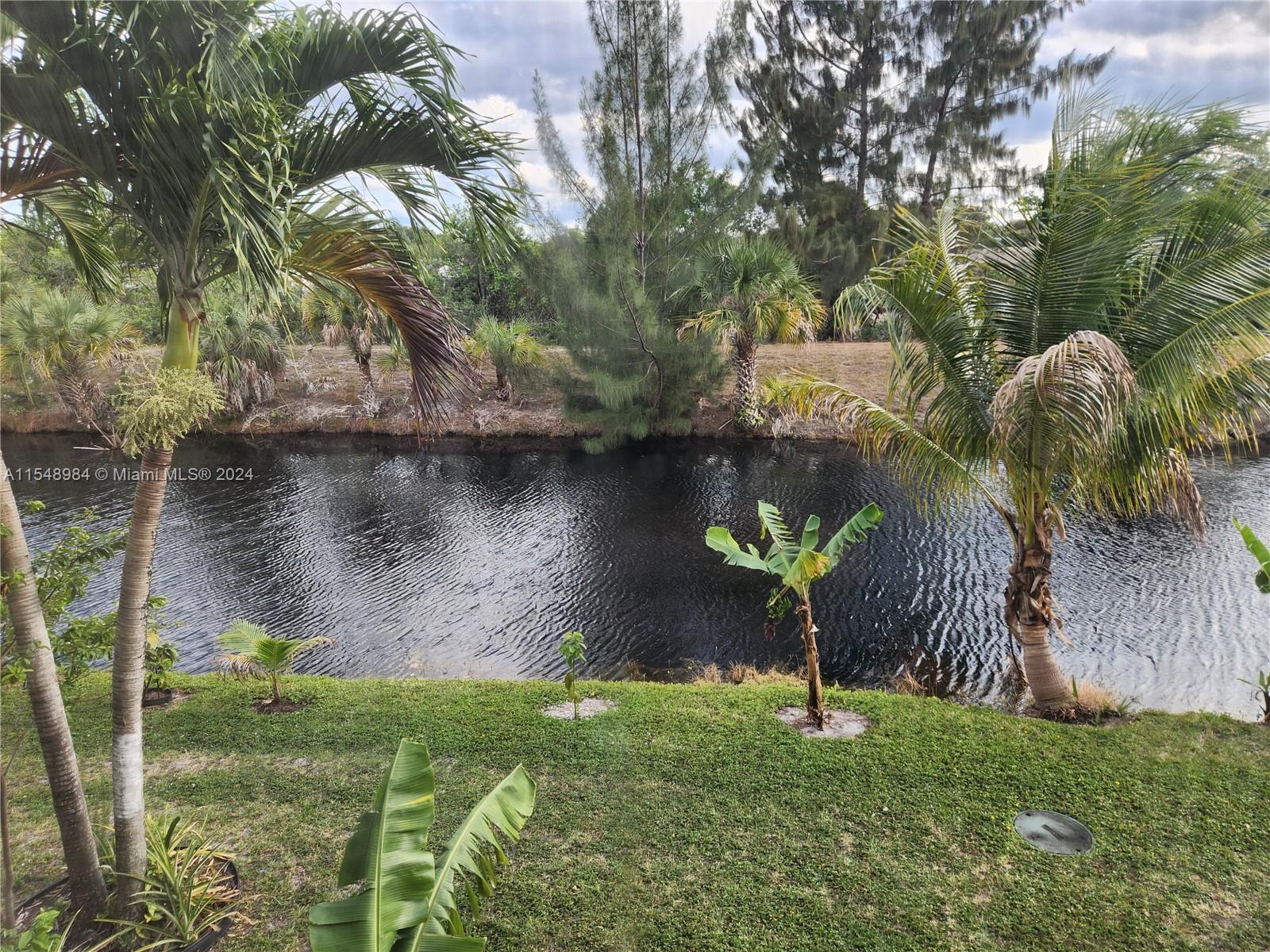 8240 SW 24th St 5214, North Lauderdale, Florida 33068, 2 Bedrooms Bedrooms, ,2 BathroomsBathrooms,Residential,For Sale,8240 SW 24th St 5214,A11548984