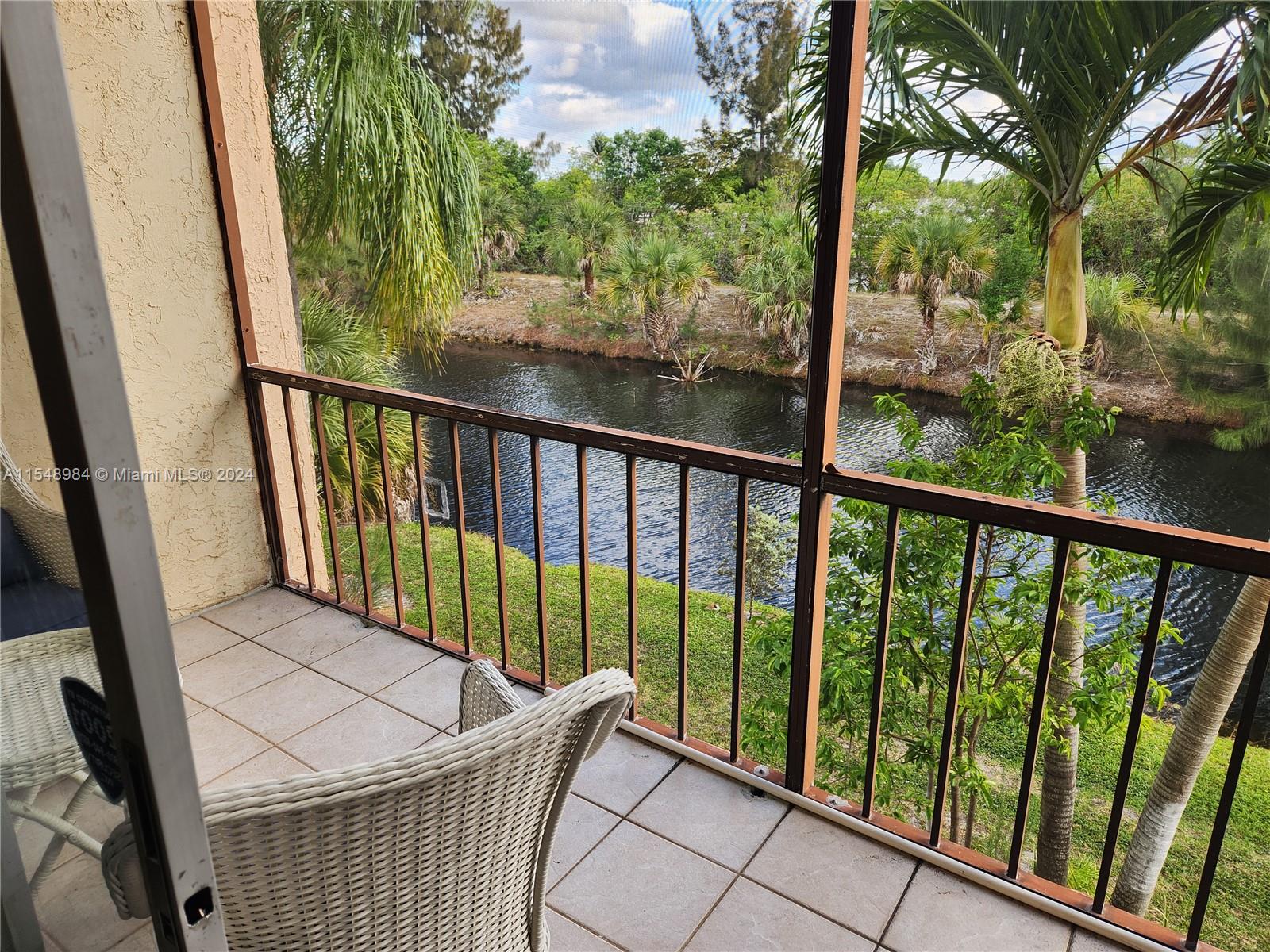 8240 SW 24th St 5214, North Lauderdale, Florida 33068, 2 Bedrooms Bedrooms, ,2 BathroomsBathrooms,Residential,For Sale,8240 SW 24th St 5214,A11548984