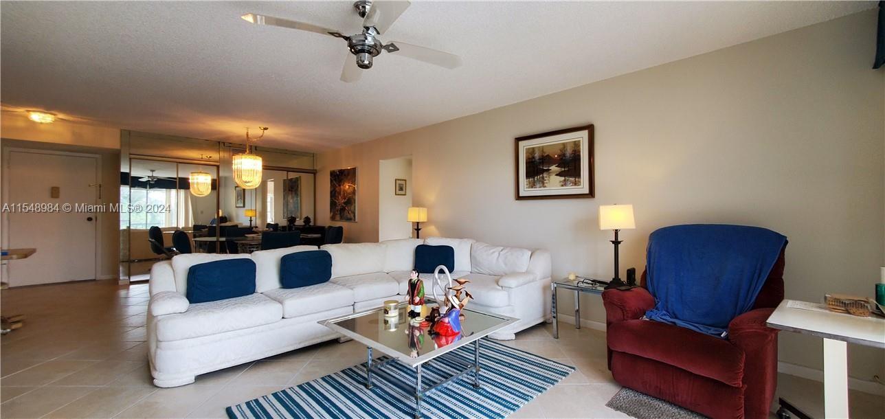 8240 SW 24th St 5214, North Lauderdale, Florida 33068, 2 Bedrooms Bedrooms, ,2 BathroomsBathrooms,Residential,For Sale,8240 SW 24th St 5214,A11548984