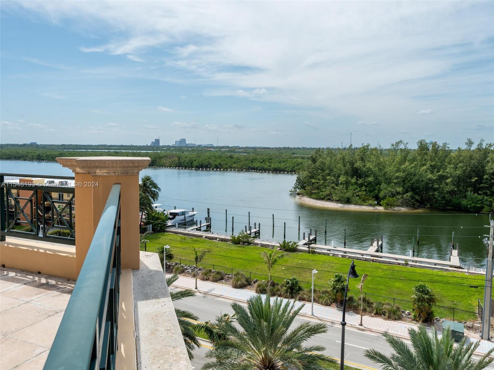 3415 N Ocean Dr 605, Hollywood, Florida 33019, 3 Bedrooms Bedrooms, ,2 BathroomsBathrooms,Residential,For Sale,3415 N Ocean Dr 605,A11548190