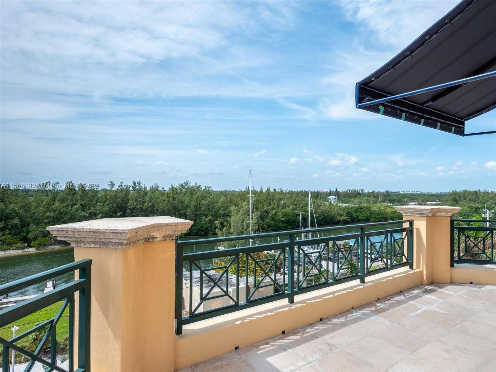 3415 N Ocean Dr 605, Hollywood, Florida 33019, 3 Bedrooms Bedrooms, ,2 BathroomsBathrooms,Residential,For Sale,3415 N Ocean Dr 605,A11548190