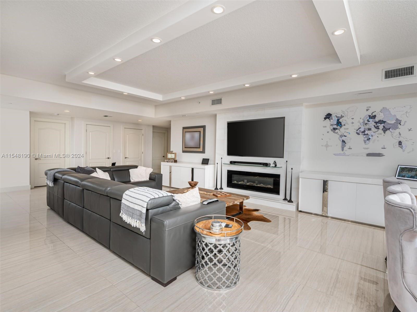 3415 N Ocean Dr 605, Hollywood, Florida 33019, 3 Bedrooms Bedrooms, ,2 BathroomsBathrooms,Residential,For Sale,3415 N Ocean Dr 605,A11548190