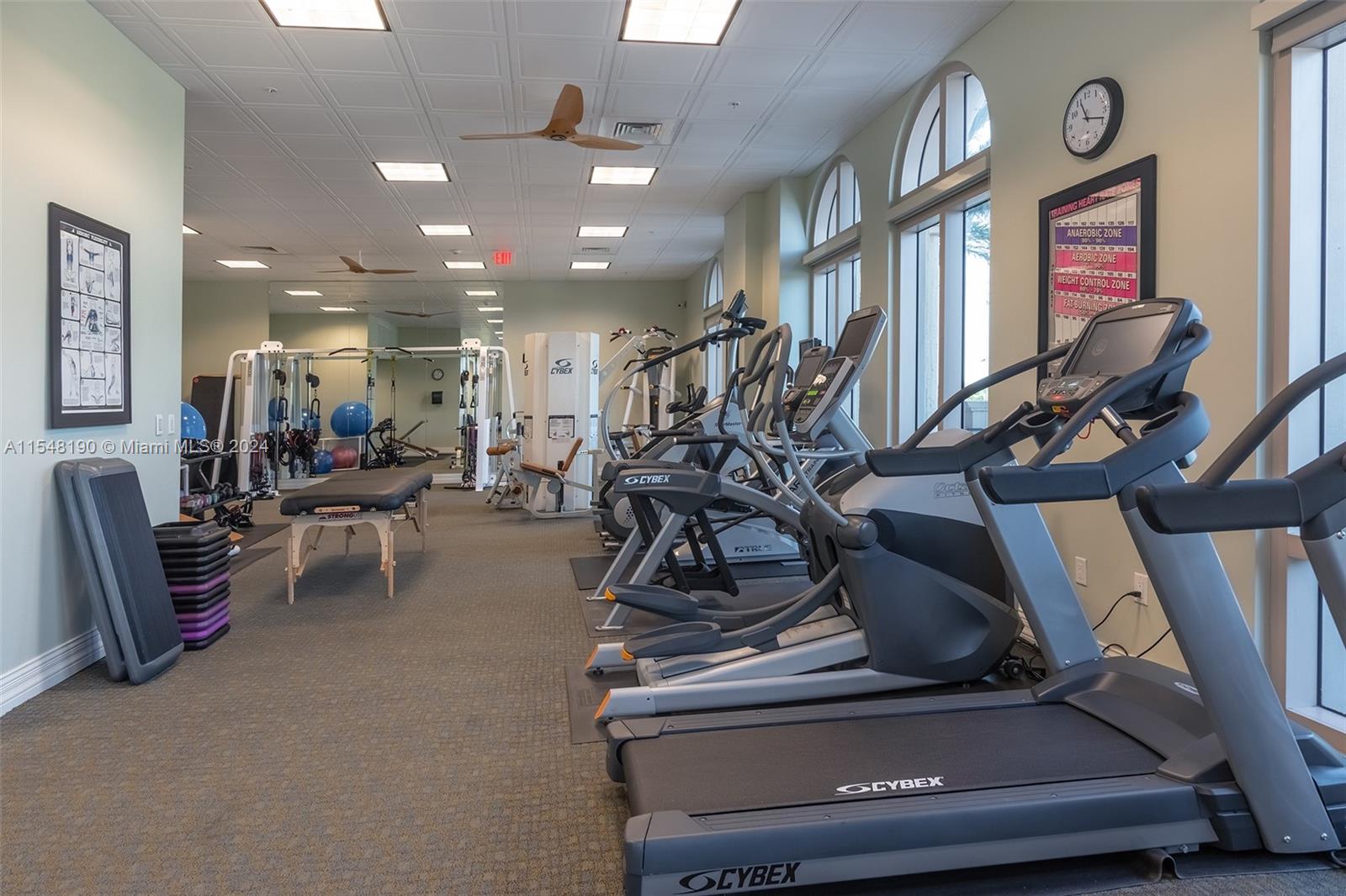 3415 N Ocean Dr 605, Hollywood, Florida 33019, 3 Bedrooms Bedrooms, ,2 BathroomsBathrooms,Residential,For Sale,3415 N Ocean Dr 605,A11548190