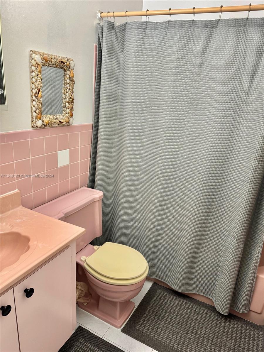 15610 NE 6th Ave 36B, Miami, Florida 33162, 1 Bedroom Bedrooms, ,1 BathroomBathrooms,Residential,For Sale,15610 NE 6th Ave 36B,A11549120