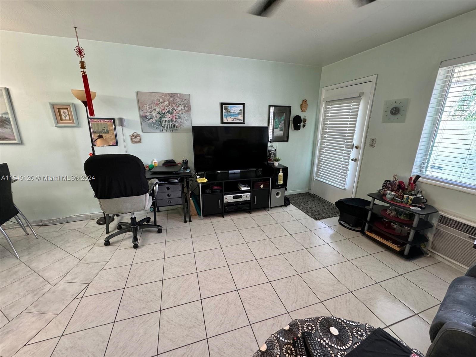 15610 NE 6th Ave 36B, Miami, Florida 33162, 1 Bedroom Bedrooms, ,1 BathroomBathrooms,Residential,For Sale,15610 NE 6th Ave 36B,A11549120