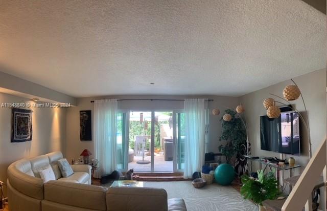 3840 Alcantara Ave, Doral, FL, 33178 United States, 2 Bedrooms Bedrooms, ,2 BathroomsBathrooms,Residential,For Sale,Alcantara Ave,A11548840