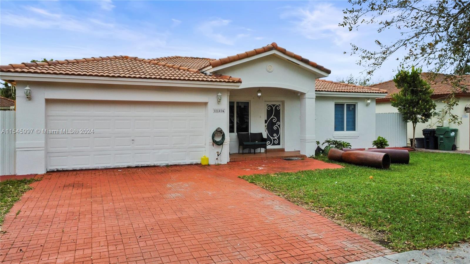 11316 246th Ter, Homestead, FL, 33032 United States, 4 Bedrooms Bedrooms, ,3 BathroomsBathrooms,Residential,For Sale,246th Ter,A11545997