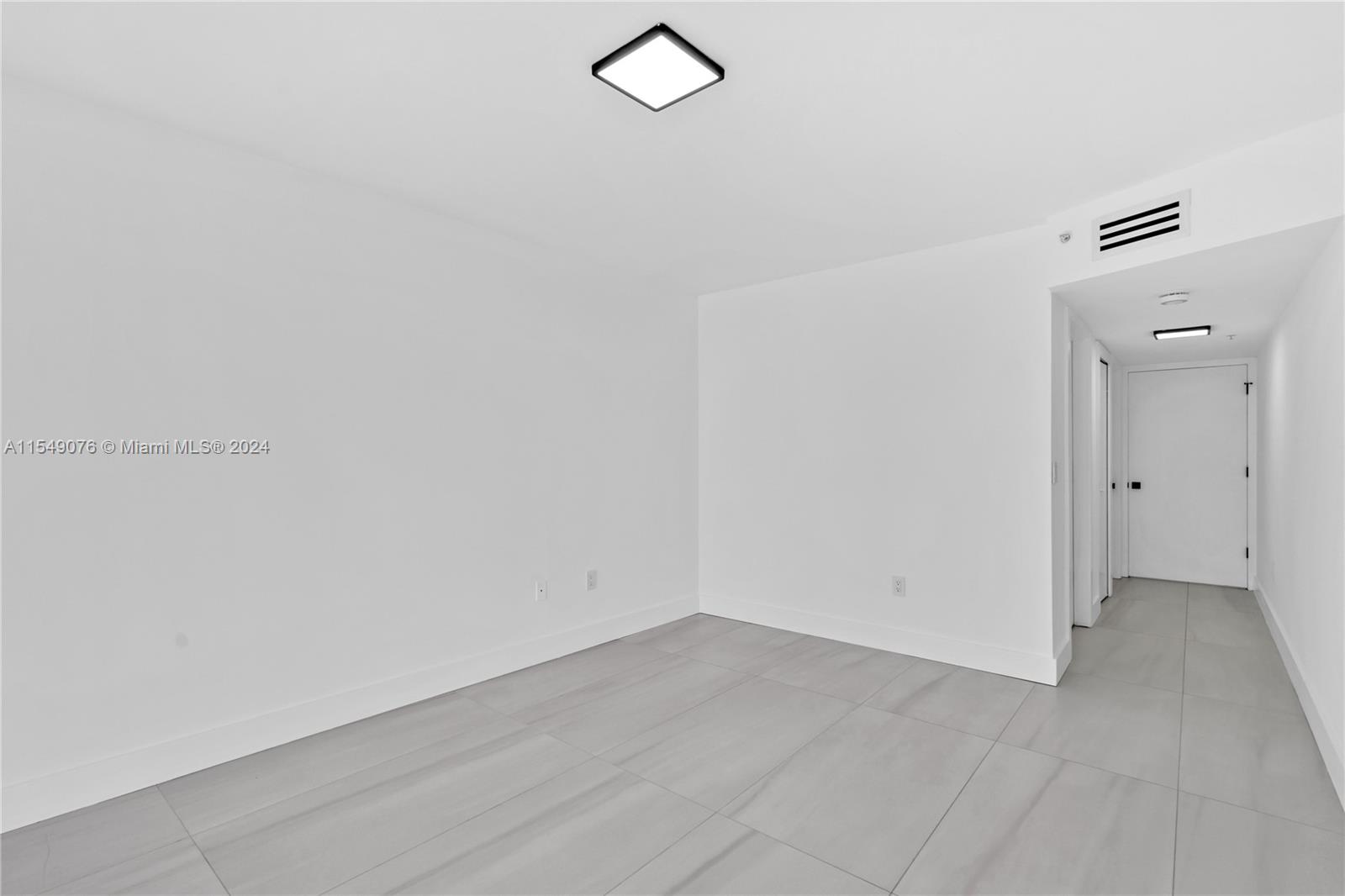 6301 Collins Ave 1108, Miami Beach, Florida 33141, 2 Bedrooms Bedrooms, ,2 BathroomsBathrooms,Residential,For Sale,6301 Collins Ave 1108,A11549076