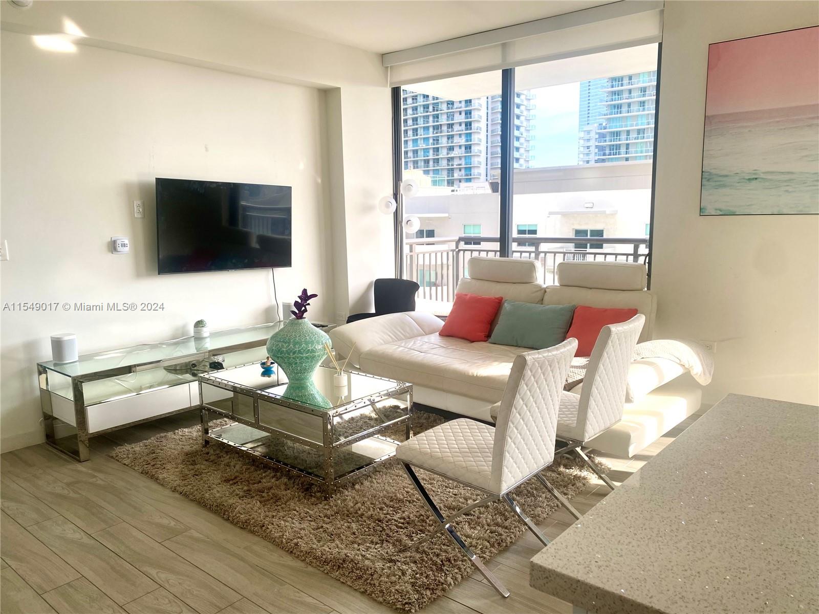999 SW 1st Ave 1403, Miami, Florida 33130, 2 Bedrooms Bedrooms, ,1 BathroomBathrooms,Residential,For Sale,999 SW 1st Ave 1403,A11549017