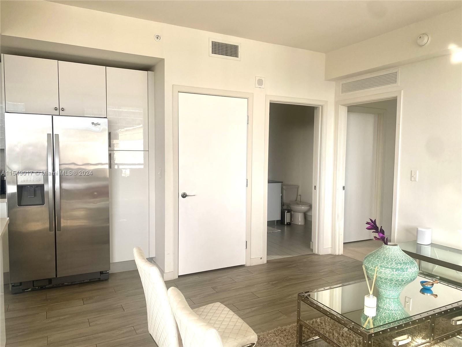 999 SW 1st Ave 1403, Miami, Florida 33130, 2 Bedrooms Bedrooms, ,1 BathroomBathrooms,Residential,For Sale,999 SW 1st Ave 1403,A11549017