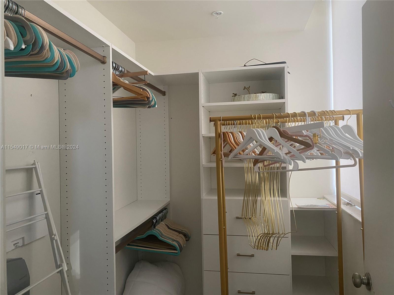 999 SW 1st Ave 1403, Miami, Florida 33130, 2 Bedrooms Bedrooms, ,1 BathroomBathrooms,Residential,For Sale,999 SW 1st Ave 1403,A11549017