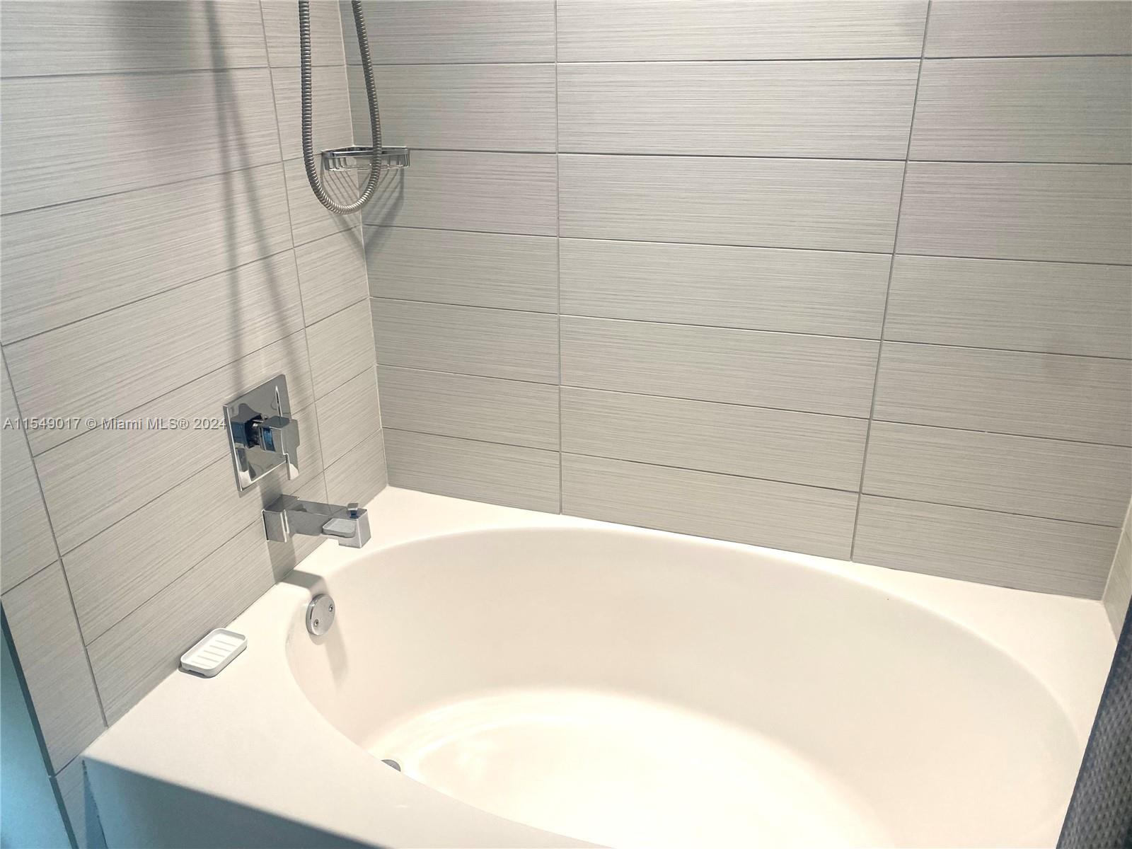 999 SW 1st Ave 1403, Miami, Florida 33130, 2 Bedrooms Bedrooms, ,1 BathroomBathrooms,Residential,For Sale,999 SW 1st Ave 1403,A11549017