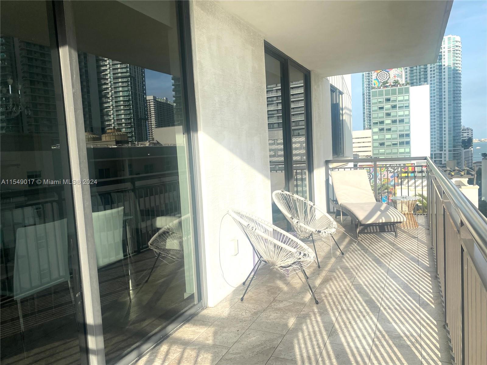 999 SW 1st Ave 1403, Miami, Florida 33130, 2 Bedrooms Bedrooms, ,1 BathroomBathrooms,Residential,For Sale,999 SW 1st Ave 1403,A11549017