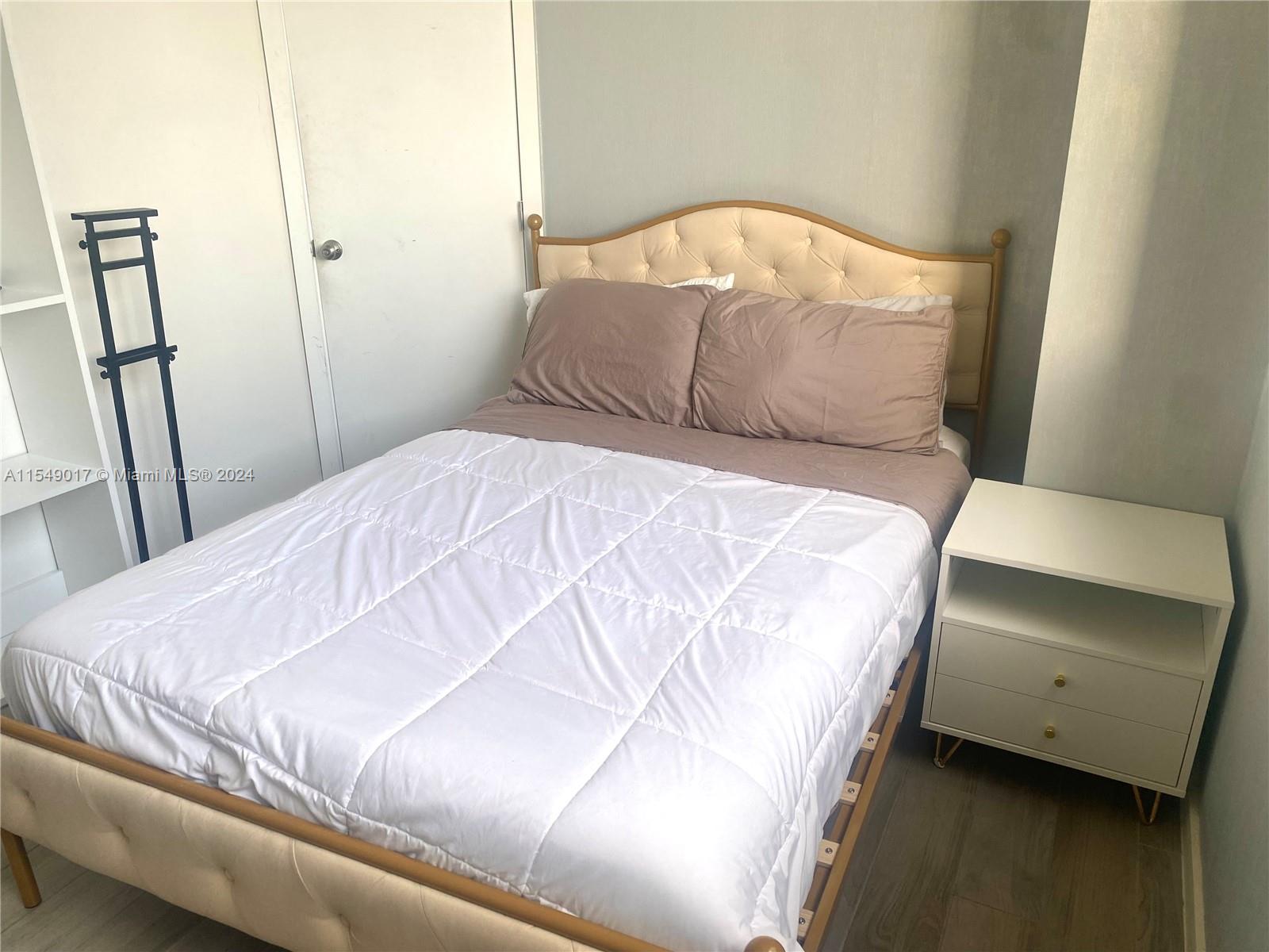 999 SW 1st Ave 1403, Miami, Florida 33130, 2 Bedrooms Bedrooms, ,1 BathroomBathrooms,Residential,For Sale,999 SW 1st Ave 1403,A11549017