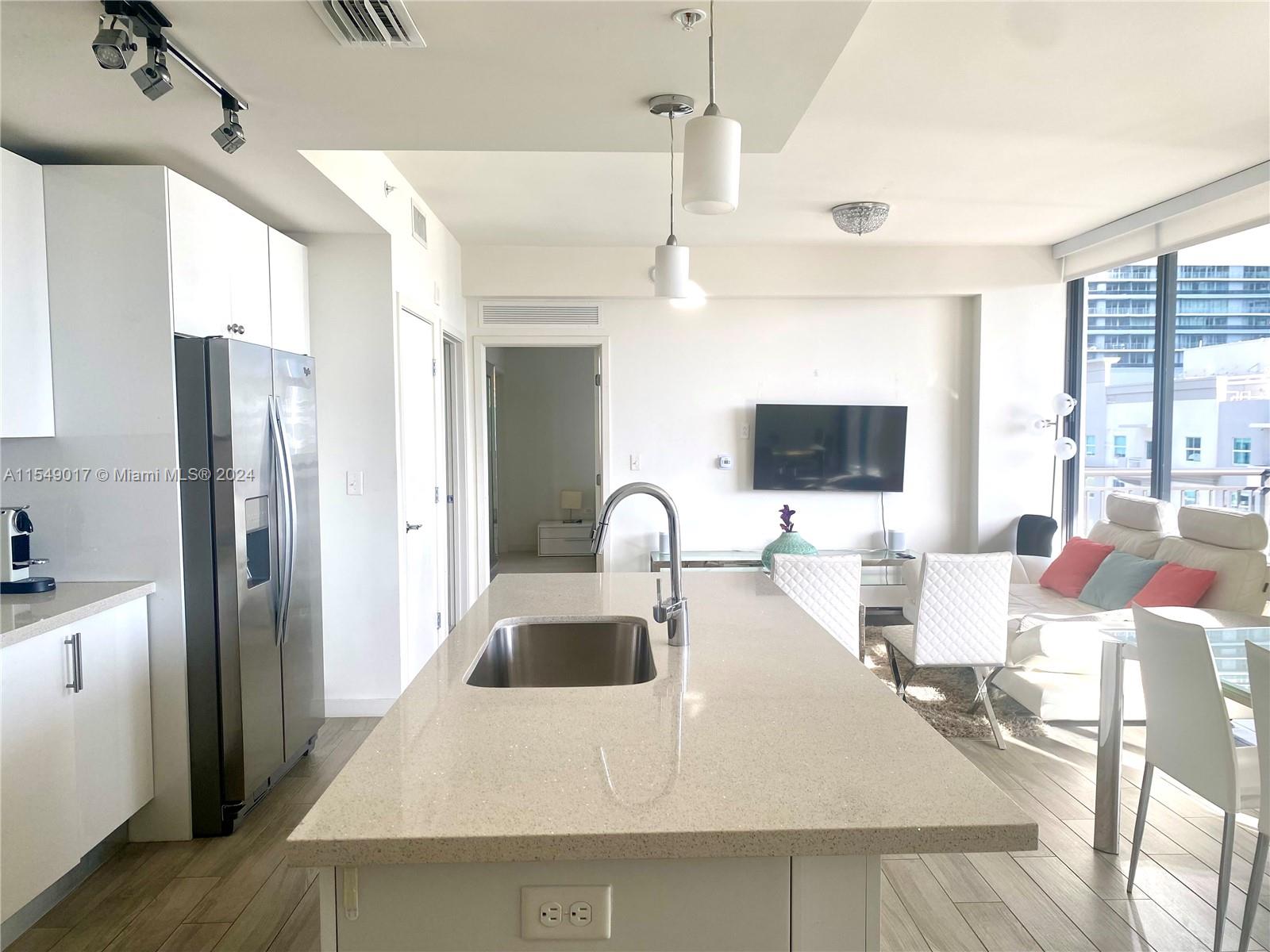 999 SW 1st Ave 1403, Miami, Florida 33130, 2 Bedrooms Bedrooms, ,1 BathroomBathrooms,Residential,For Sale,999 SW 1st Ave 1403,A11549017