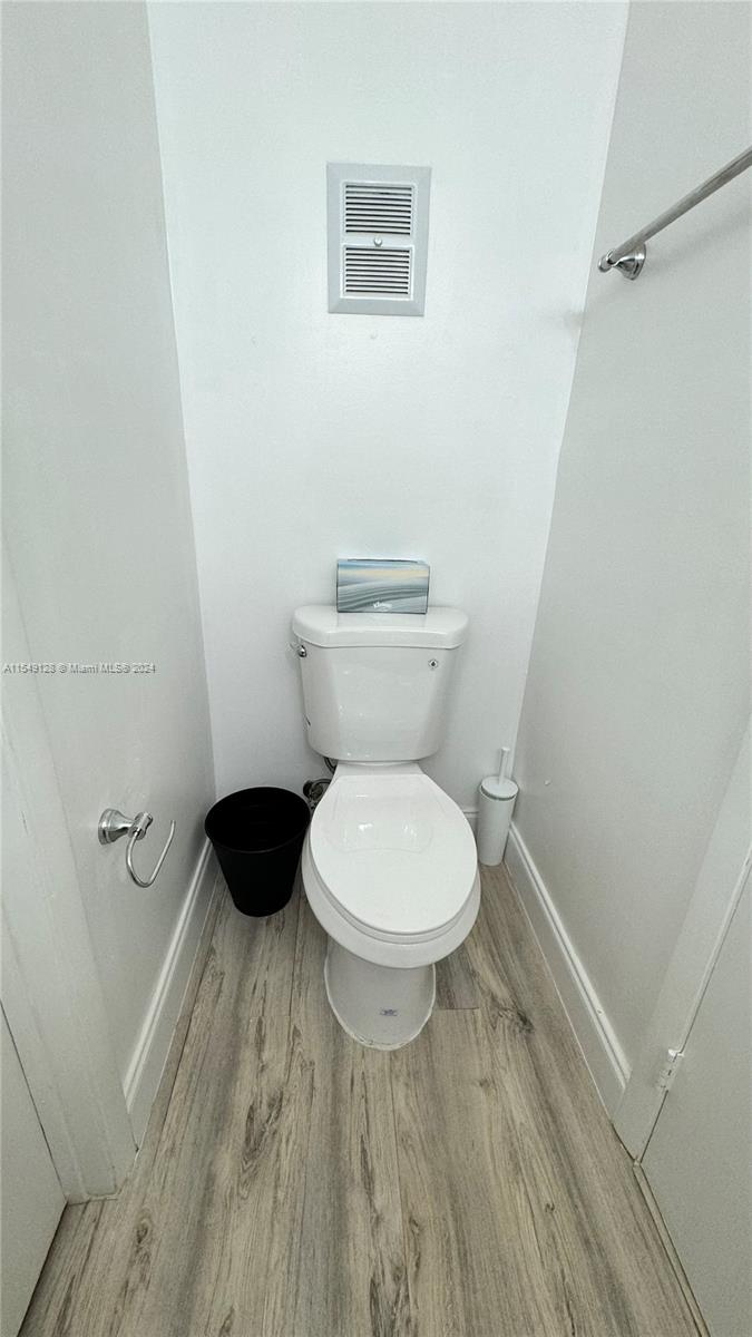 Homestead, Florida 33034, 2 Bedrooms Bedrooms, ,1 BathroomBathrooms,Residential,For Sale,A11549128