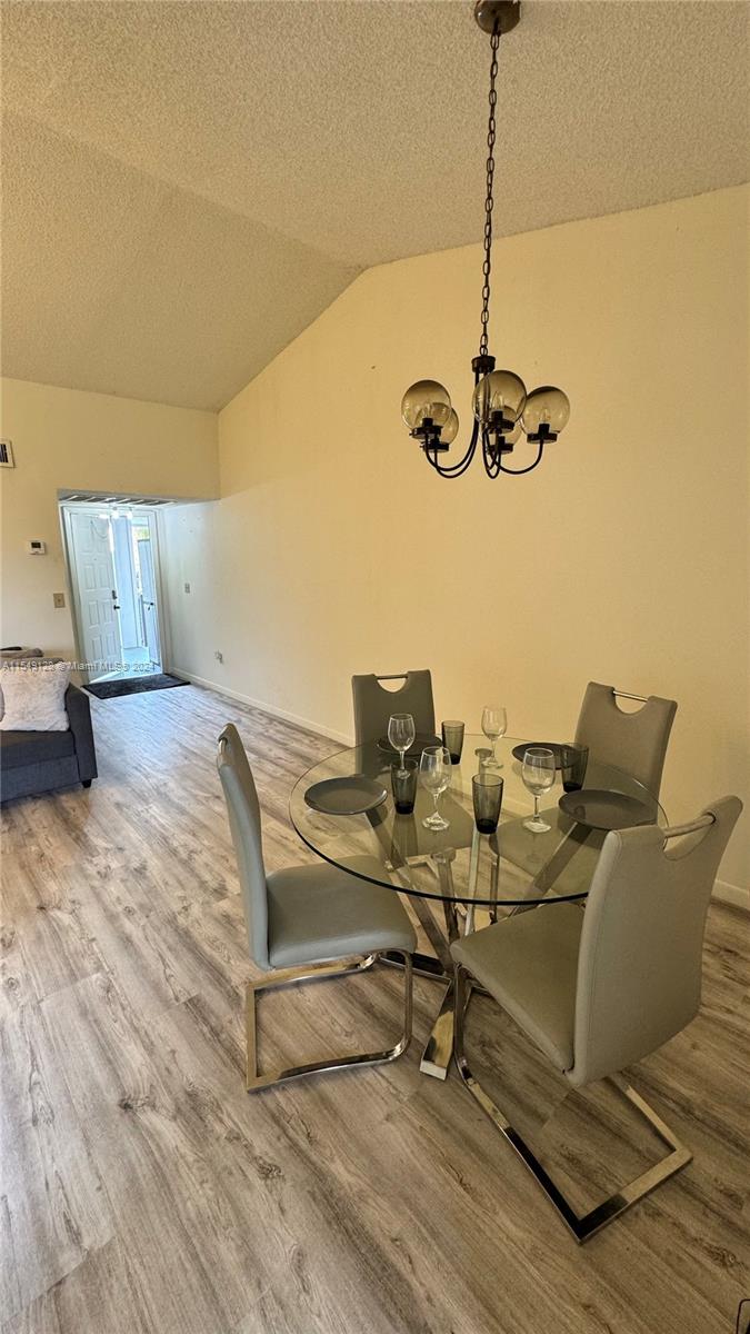 Homestead, Florida 33034, 2 Bedrooms Bedrooms, ,1 BathroomBathrooms,Residential,For Sale,A11549128