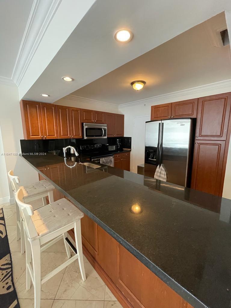 5601 Collins Ave 1612A, Miami Beach, Florida 33140, 2 Bedrooms Bedrooms, ,2 BathroomsBathrooms,Residential,For Sale,5601 Collins Ave 1612A,A11547100