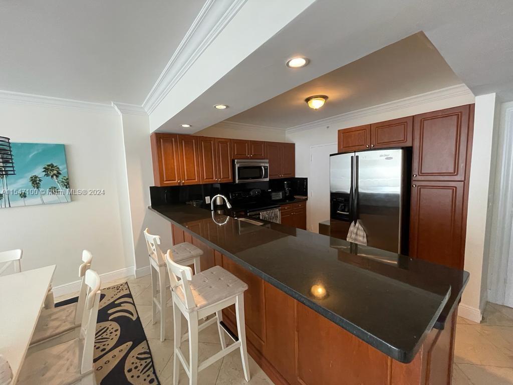 5601 Collins Ave 1612A, Miami Beach, Florida 33140, 2 Bedrooms Bedrooms, ,2 BathroomsBathrooms,Residential,For Sale,5601 Collins Ave 1612A,A11547100