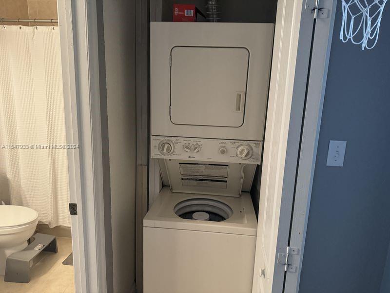 7070 NW 177th St 102-10, Hialeah, Florida 33015, 2 Bedrooms Bedrooms, ,2 BathroomsBathrooms,Residential,For Sale,7070 NW 177th St 102-10,A11547933