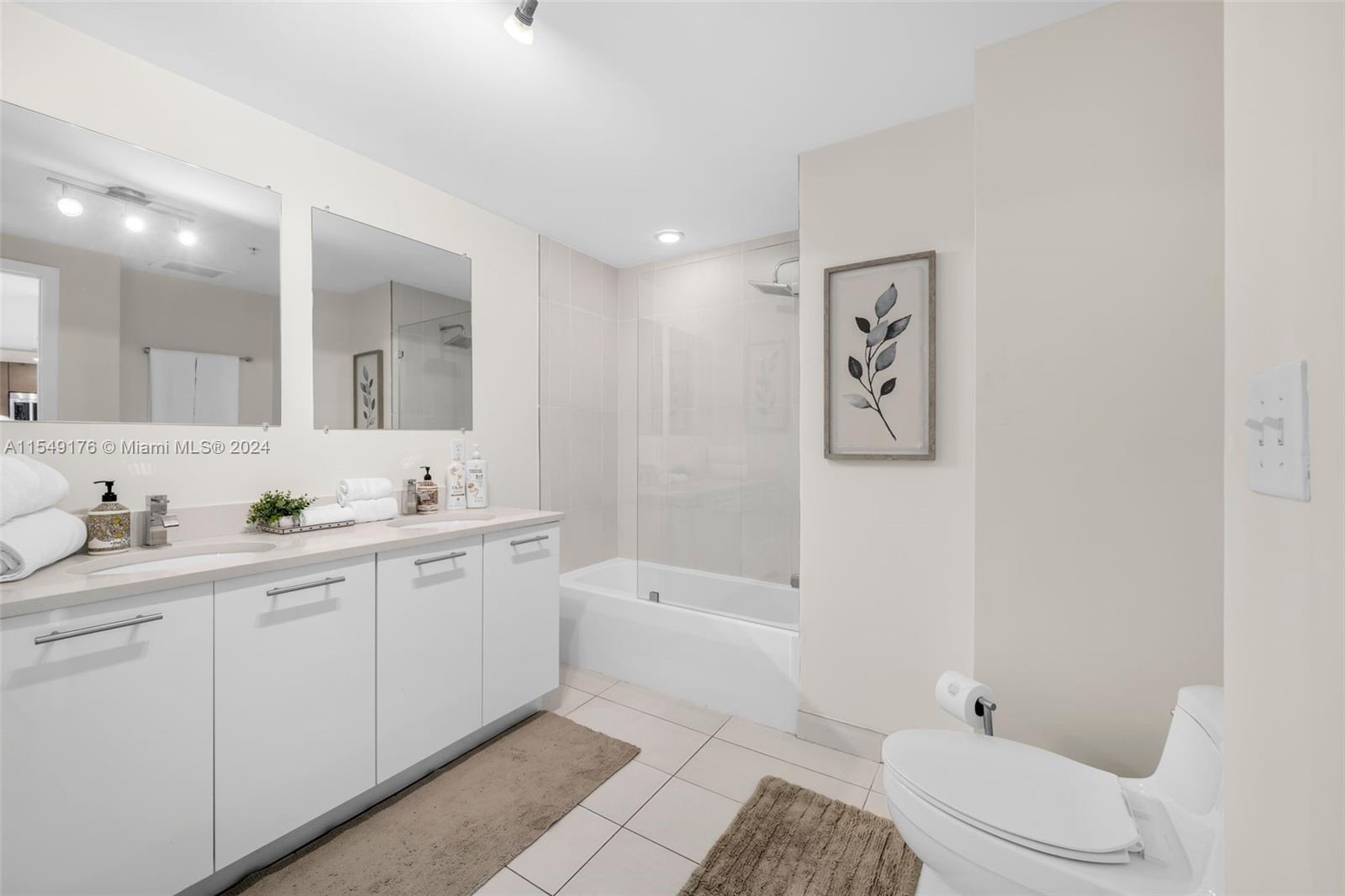 Miami, Florida 33137, 2 Bedrooms Bedrooms, ,2 BathroomsBathrooms,Residential,For Sale,A11549176