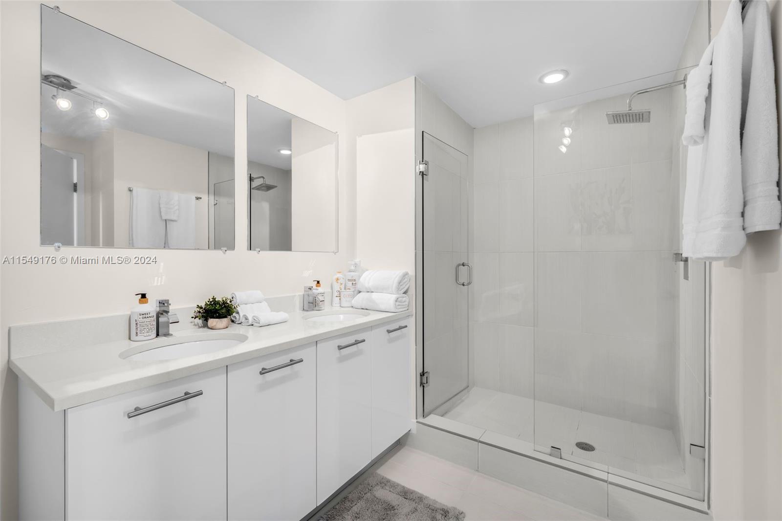 Miami, Florida 33137, 2 Bedrooms Bedrooms, ,2 BathroomsBathrooms,Residential,For Sale,A11549176