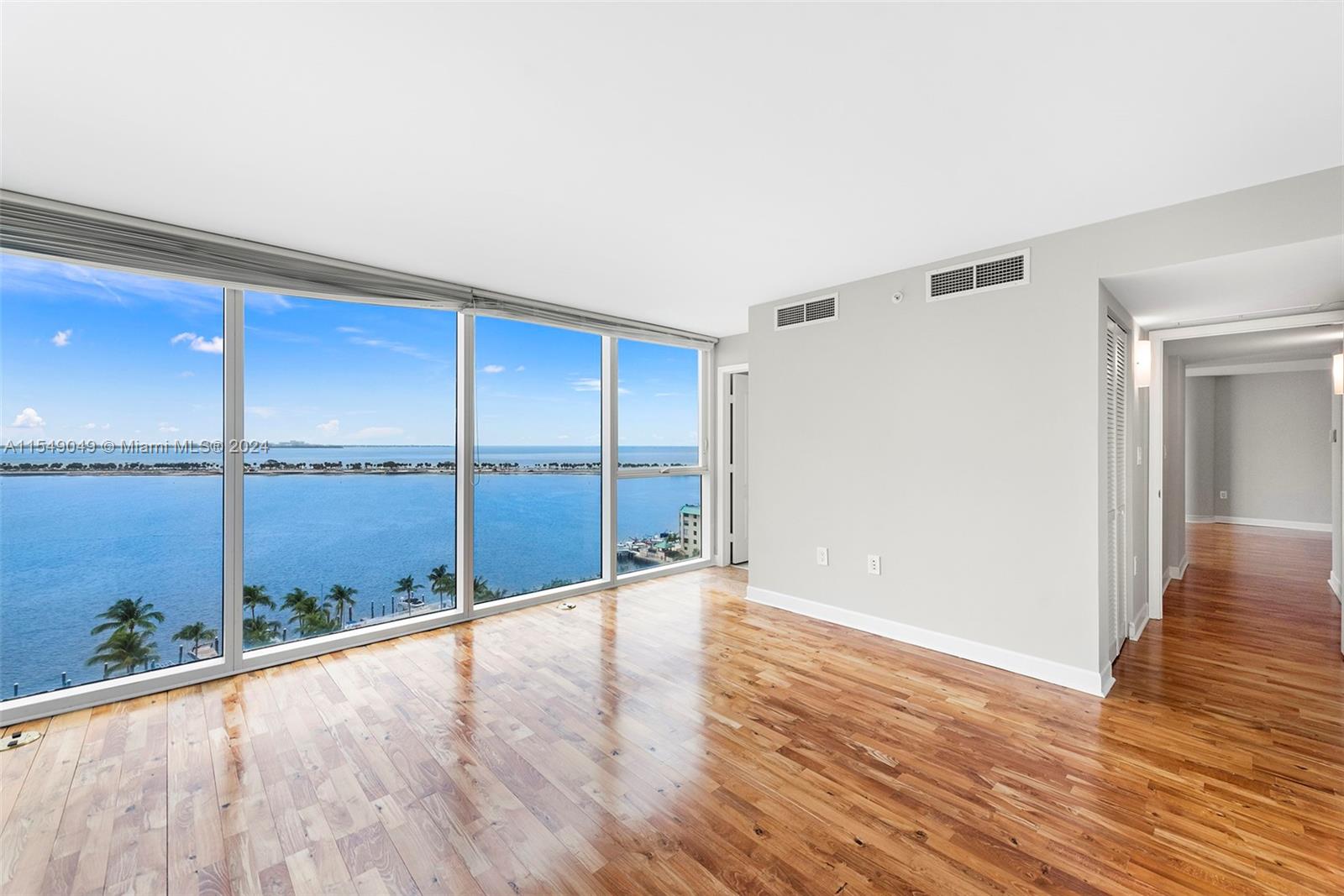 2101 Brickell Ave, Miami, FL, 33129 United States, 2 Bedrooms Bedrooms, ,2 BathroomsBathrooms,Residential,For Sale,Brickell Ave,A11549049