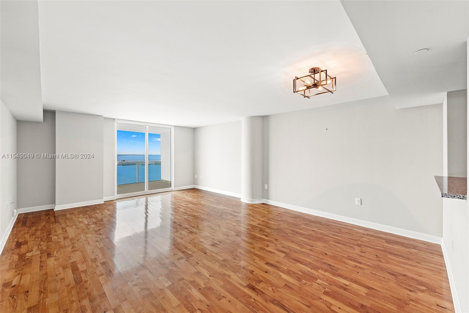 2101 Brickell Ave, Miami, FL, 33129 United States, 2 Bedrooms Bedrooms, ,2 BathroomsBathrooms,Residential,For Sale,Brickell Ave,A11549049