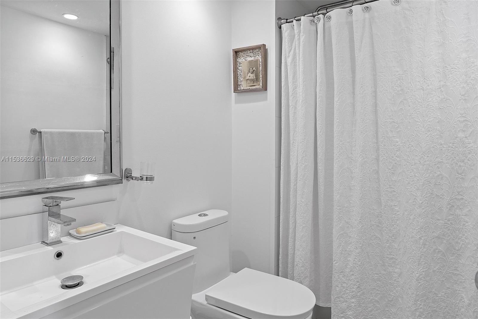 780 NE 69th St 807, Miami, Florida 33138, 2 Bedrooms Bedrooms, ,2 BathroomsBathrooms,Residential,For Sale,780 NE 69th St 807,A11536629