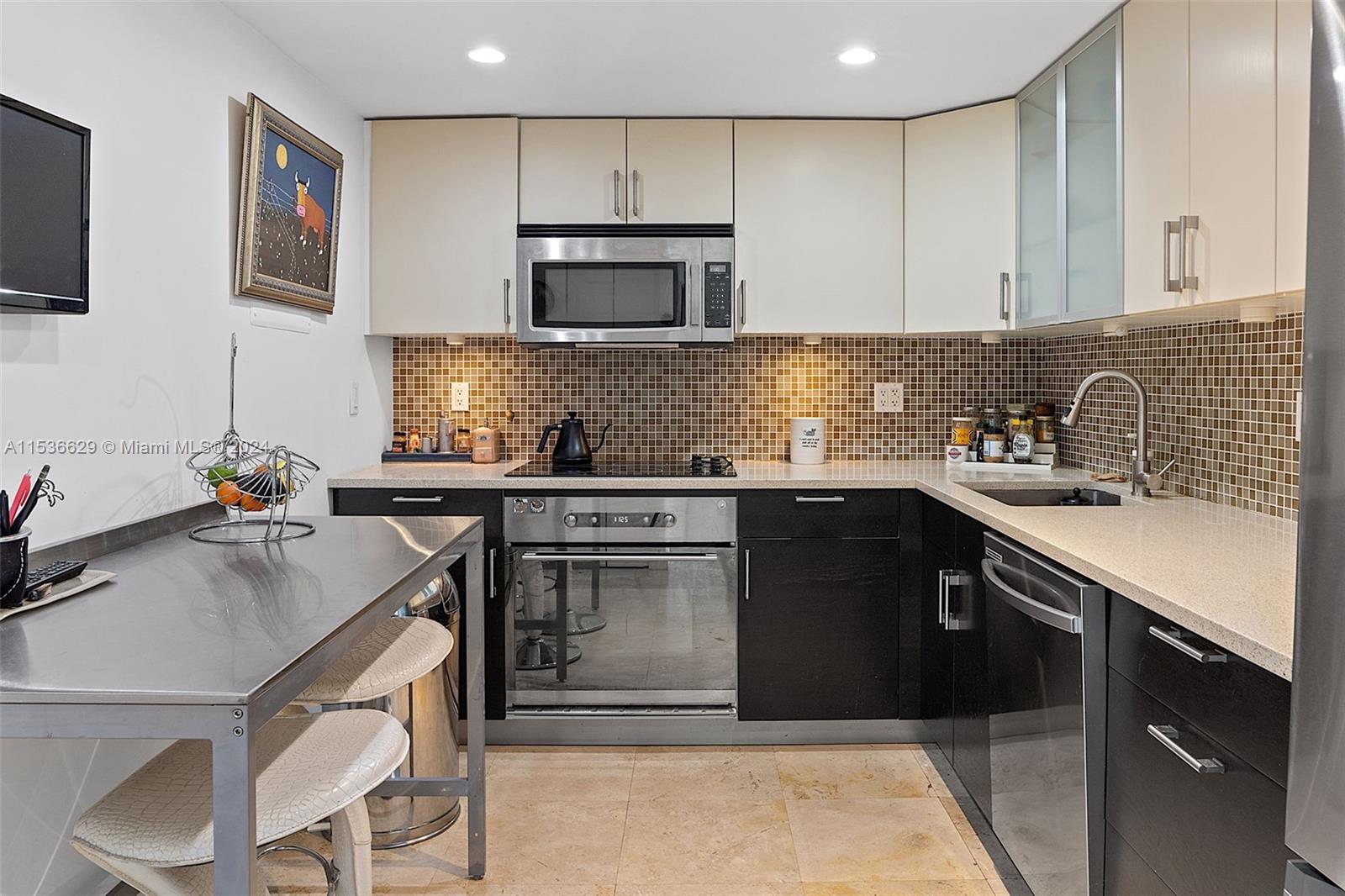 780 NE 69th St 807, Miami, Florida 33138, 2 Bedrooms Bedrooms, ,2 BathroomsBathrooms,Residential,For Sale,780 NE 69th St 807,A11536629