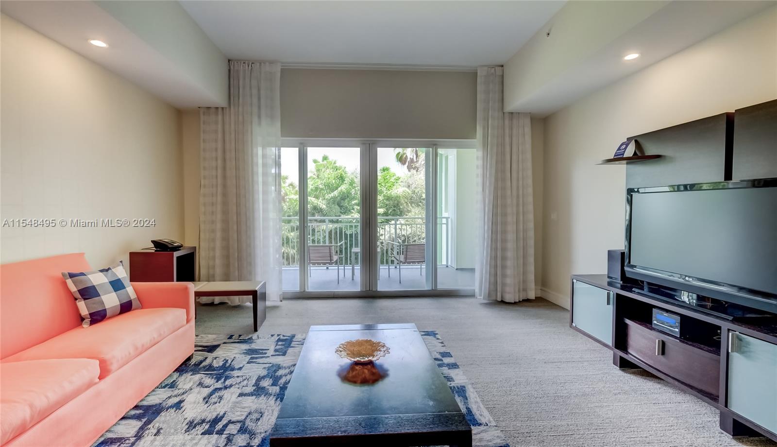 5300 NW 87th Ave 1509, Doral, Florida 33178, 1 Bedroom Bedrooms, ,2 BathroomsBathrooms,Residential,For Sale,5300 NW 87th Ave 1509,A11548495