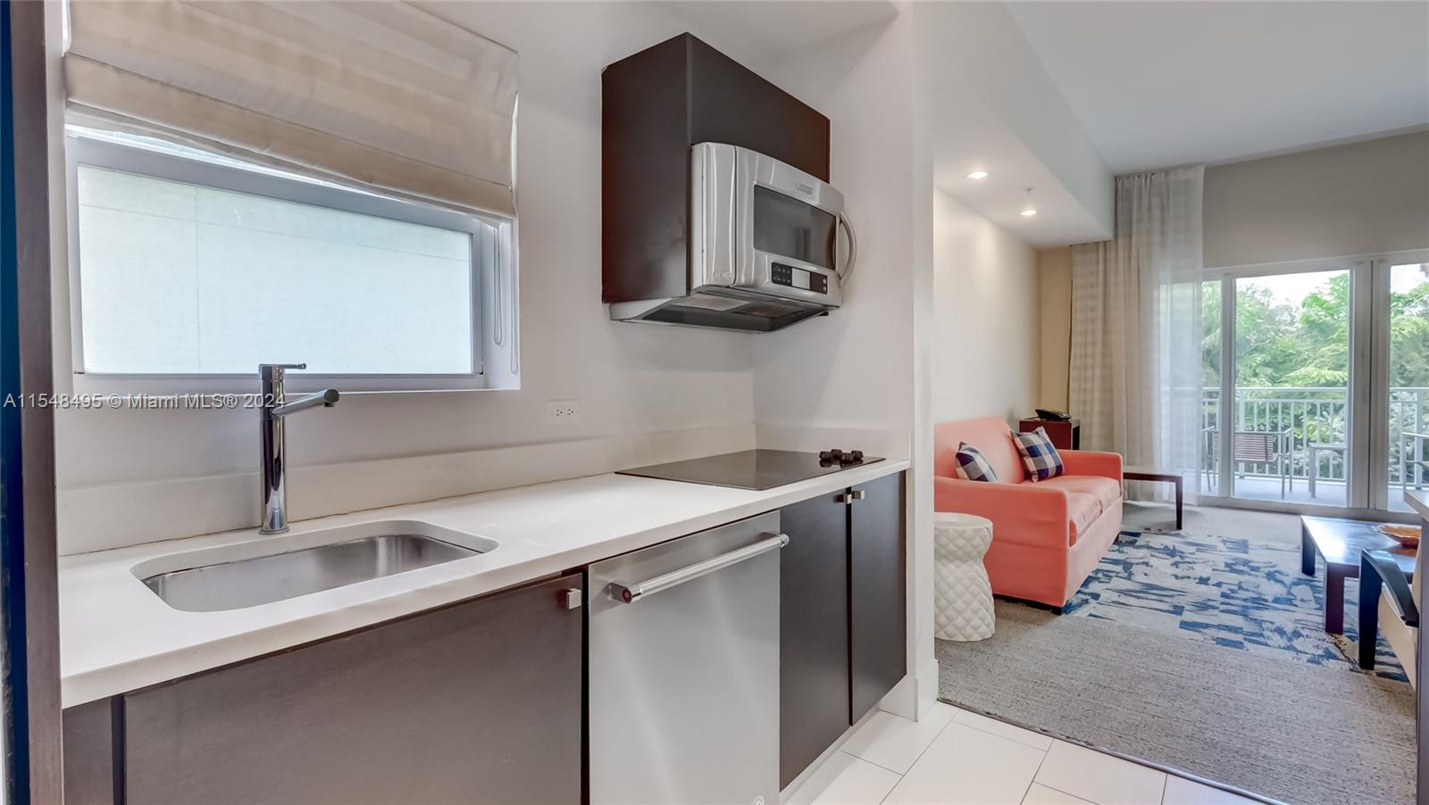 5300 NW 87th Ave 1509, Doral, Florida 33178, 1 Bedroom Bedrooms, ,2 BathroomsBathrooms,Residential,For Sale,5300 NW 87th Ave 1509,A11548495