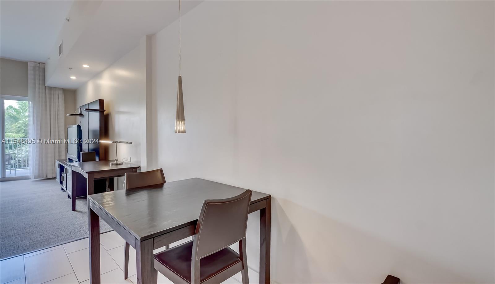 5300 NW 87th Ave 1509, Doral, Florida 33178, 1 Bedroom Bedrooms, ,2 BathroomsBathrooms,Residential,For Sale,5300 NW 87th Ave 1509,A11548495