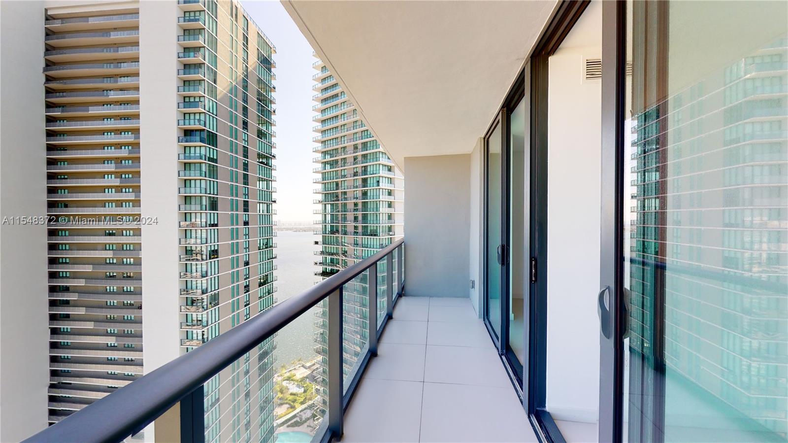 501 NE 31st St 3702, Miami, Florida 33137, 1 Bedroom Bedrooms, ,1 BathroomBathrooms,Residential,For Sale,501 NE 31st St 3702,A11548372