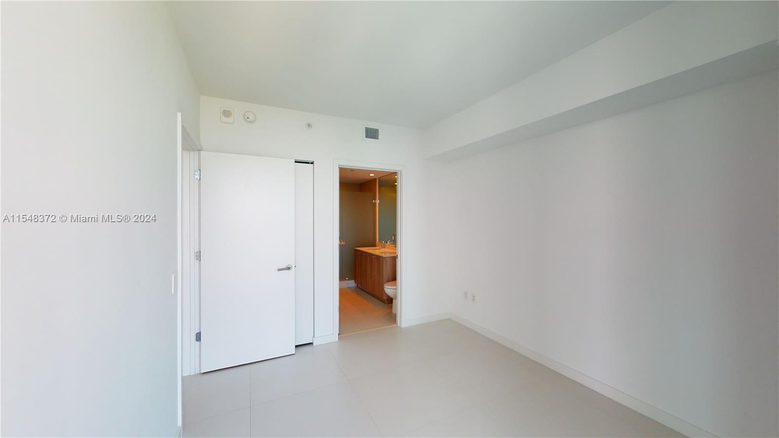 501 31st St, Miami, FL, 33137 United States, 1 Bedroom Bedrooms, ,1 BathroomBathrooms,Residential,For Sale,31st St,A11548372