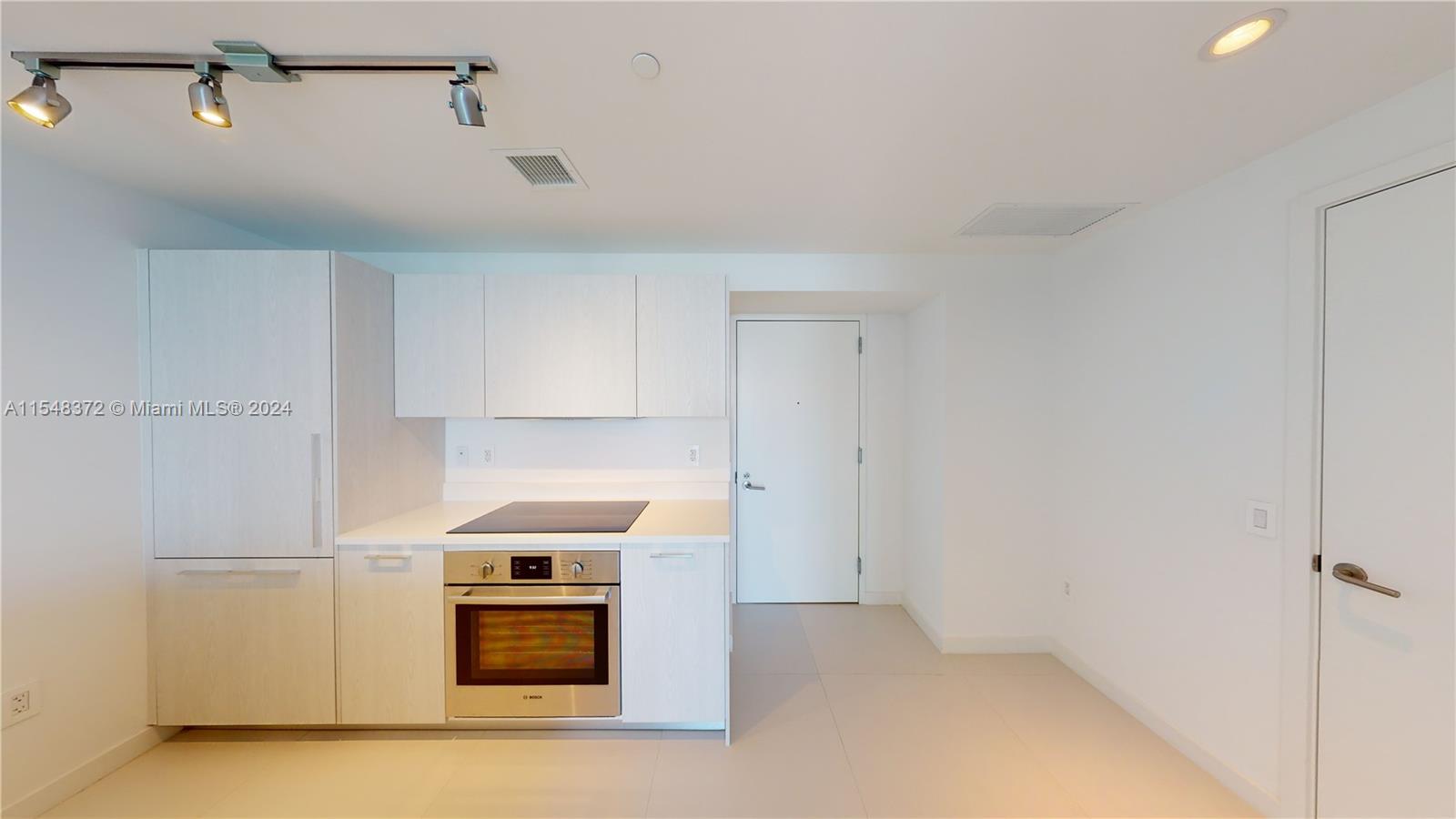 501 NE 31st St 3702, Miami, Florida 33137, 1 Bedroom Bedrooms, ,1 BathroomBathrooms,Residential,For Sale,501 NE 31st St 3702,A11548372