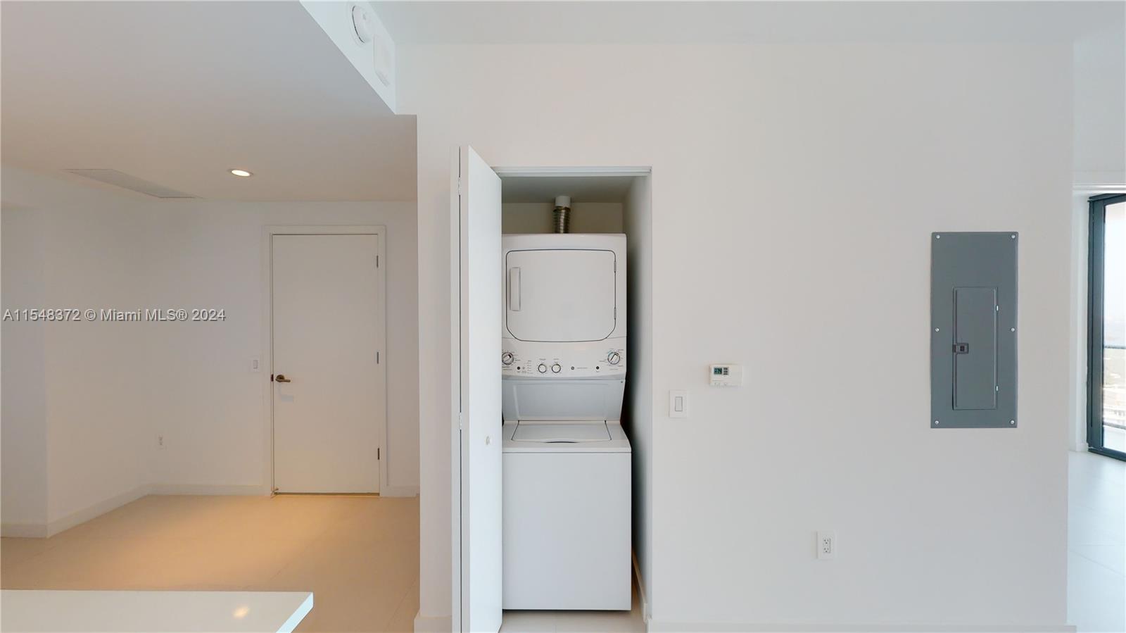 501 NE 31st St 3702, Miami, Florida 33137, 1 Bedroom Bedrooms, ,1 BathroomBathrooms,Residential,For Sale,501 NE 31st St 3702,A11548372