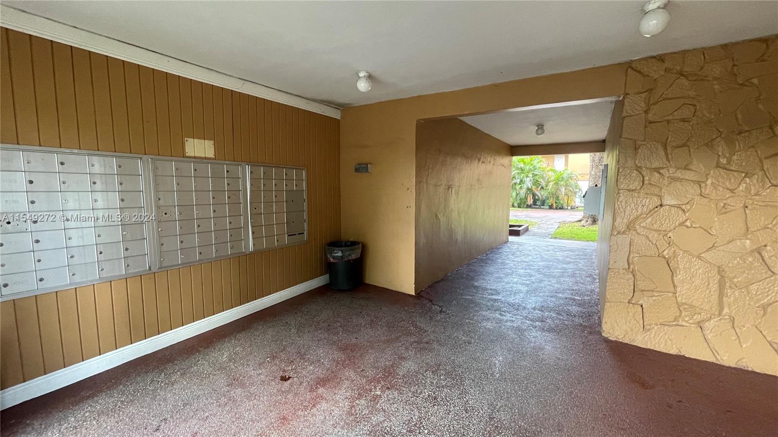 1280 W 54th St 306B, Hialeah, Florida 33012, 1 Bedroom Bedrooms, ,1 BathroomBathrooms,Residential,For Sale,1280 W 54th St 306B,A11549272