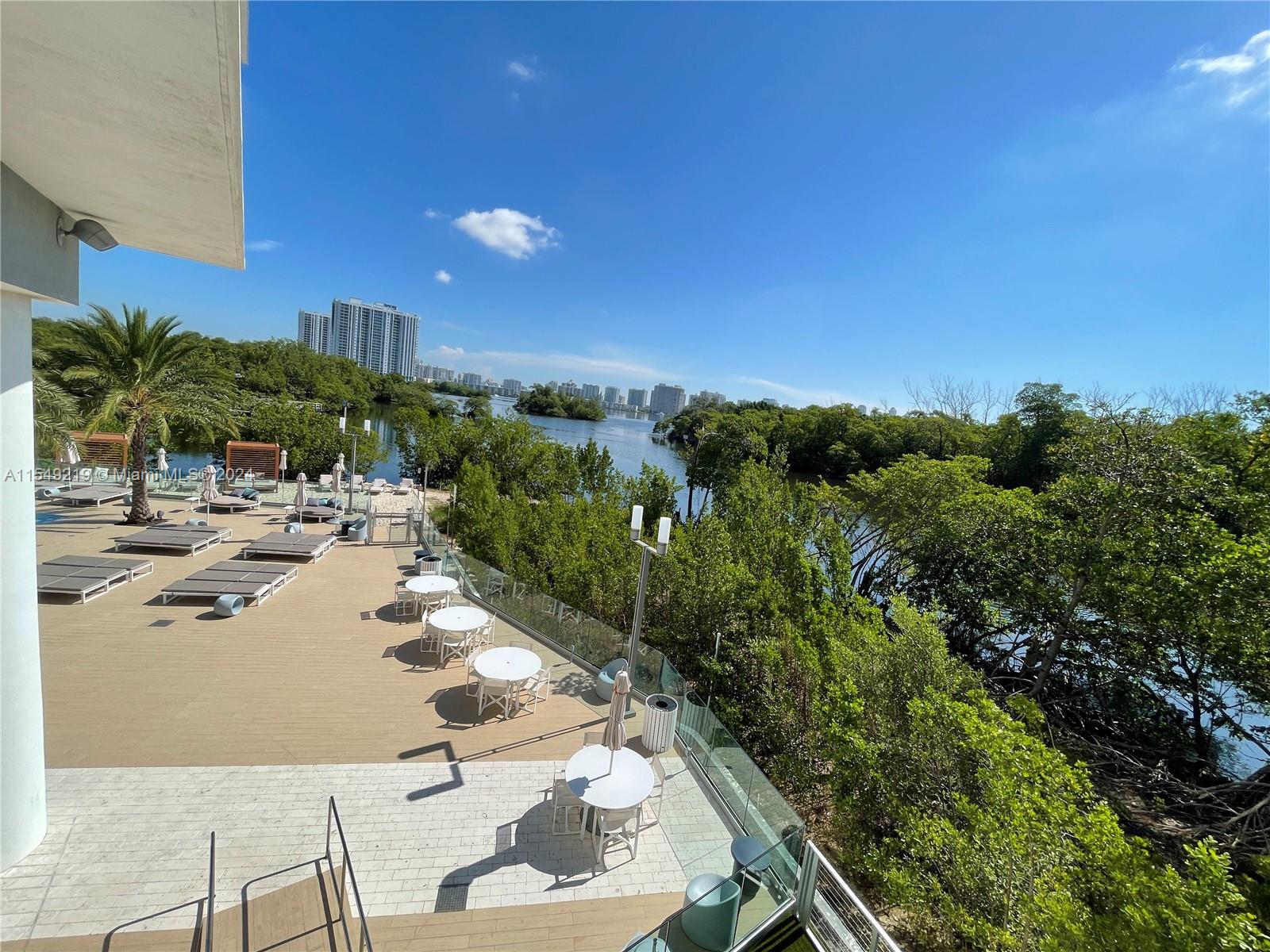 16385 Biscayne Blvd, North Miami Beach, FL, 33160 United States, 2 Bedrooms Bedrooms, ,2 BathroomsBathrooms,Residential,For Sale,Biscayne Blvd,A11549219