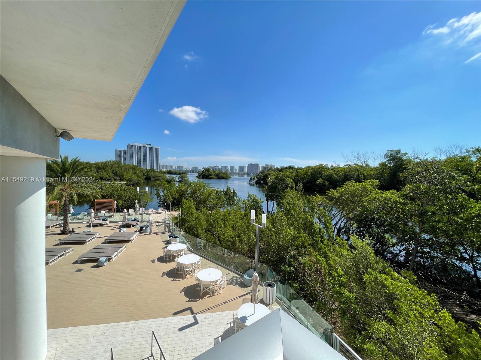 16385 Biscayne Blvd, North Miami Beach, FL, 33160 United States, 2 Bedrooms Bedrooms, ,2 BathroomsBathrooms,Residential,For Sale,Biscayne Blvd,A11549219