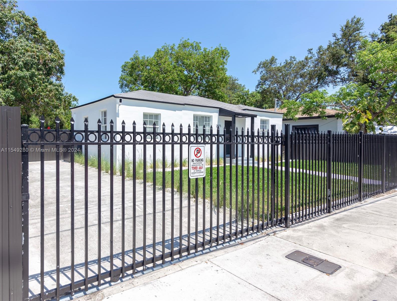 2975 14th Ave, Miami, FL, 33142 United States, 3 Bedrooms Bedrooms, ,2 BathroomsBathrooms,Residential,For Sale,14th Ave,A11549280