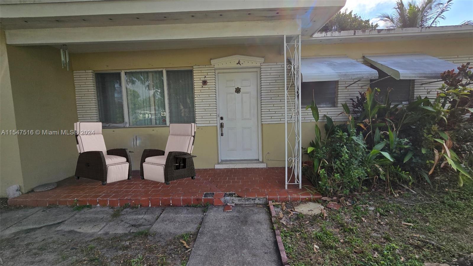 2151 SW 67th Ter  For Sale A11547516, FL