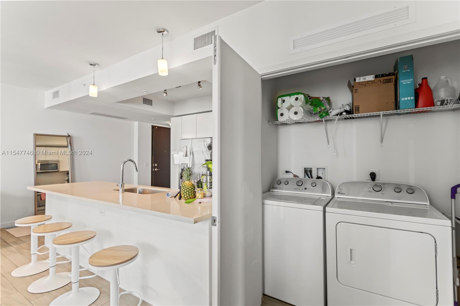 999 SW 1st Ave 2214, Miami, Florida 33130, 2 Bedrooms Bedrooms, ,2 BathroomsBathrooms,Residential,For Sale,999 SW 1st Ave 2214,A11547746