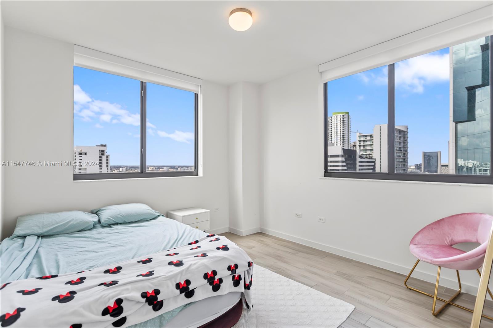 999 SW 1st Ave 2214, Miami, Florida 33130, 2 Bedrooms Bedrooms, ,2 BathroomsBathrooms,Residential,For Sale,999 SW 1st Ave 2214,A11547746