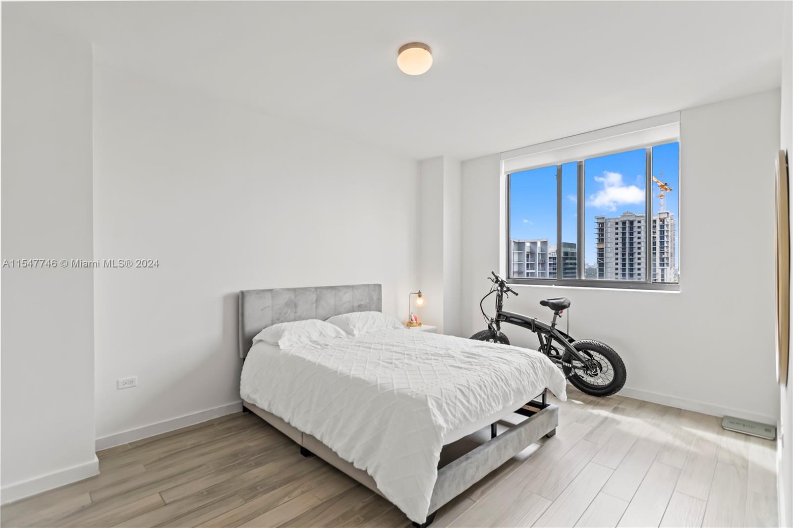 999 SW 1st Ave 2214, Miami, Florida 33130, 2 Bedrooms Bedrooms, ,2 BathroomsBathrooms,Residential,For Sale,999 SW 1st Ave 2214,A11547746