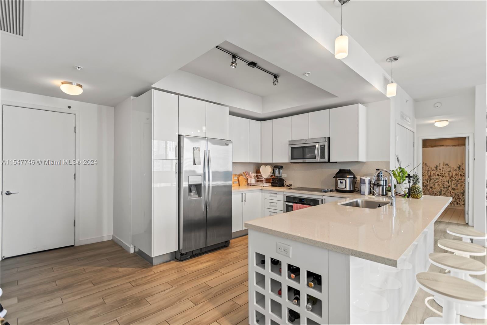 999 SW 1st Ave 2214, Miami, Florida 33130, 2 Bedrooms Bedrooms, ,2 BathroomsBathrooms,Residential,For Sale,999 SW 1st Ave 2214,A11547746