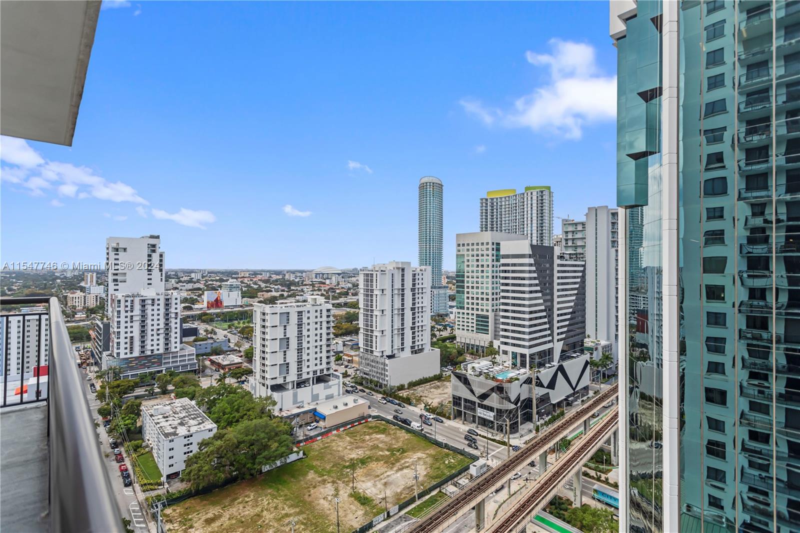 999 SW 1st Ave 2214, Miami, Florida 33130, 2 Bedrooms Bedrooms, ,2 BathroomsBathrooms,Residential,For Sale,999 SW 1st Ave 2214,A11547746