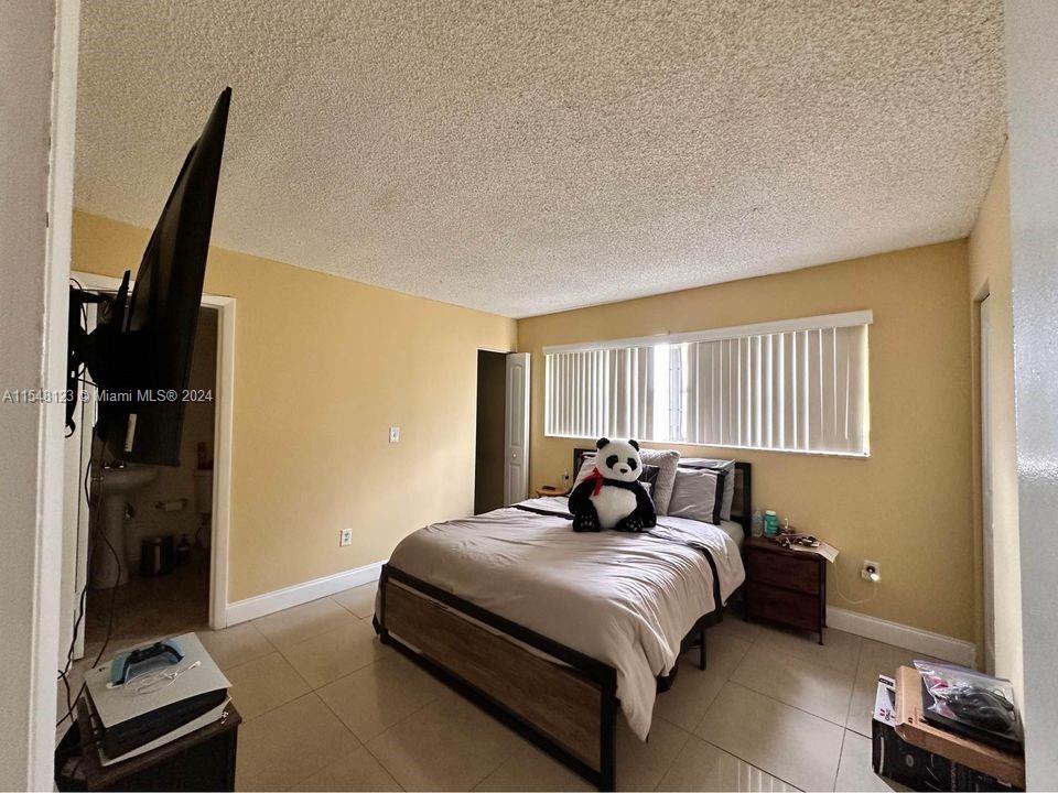 9365 Fontainebleau Blvd, Miami, FL, 33172 United States, 2 Bedrooms Bedrooms, ,2 BathroomsBathrooms,Residential,For Sale,Fontainebleau Blvd,A11548123