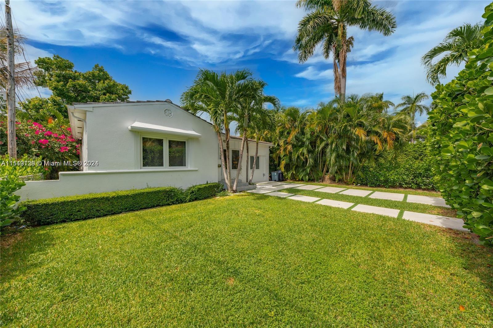 5120 Cherokee Ave, Miami Beach, Florida 33140, 3 Bedrooms Bedrooms, ,2 BathroomsBathrooms,Residentiallease,For Rent,5120 Cherokee Ave,A11549129